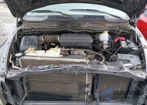 2004 Dodge Ram 1500 Slt/Laramie z USA, uszkodzony, nr VIN 1D7HA18N34J271744